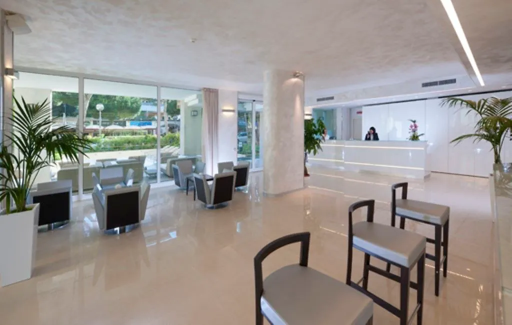 Mercure Hotel Rimini Artis