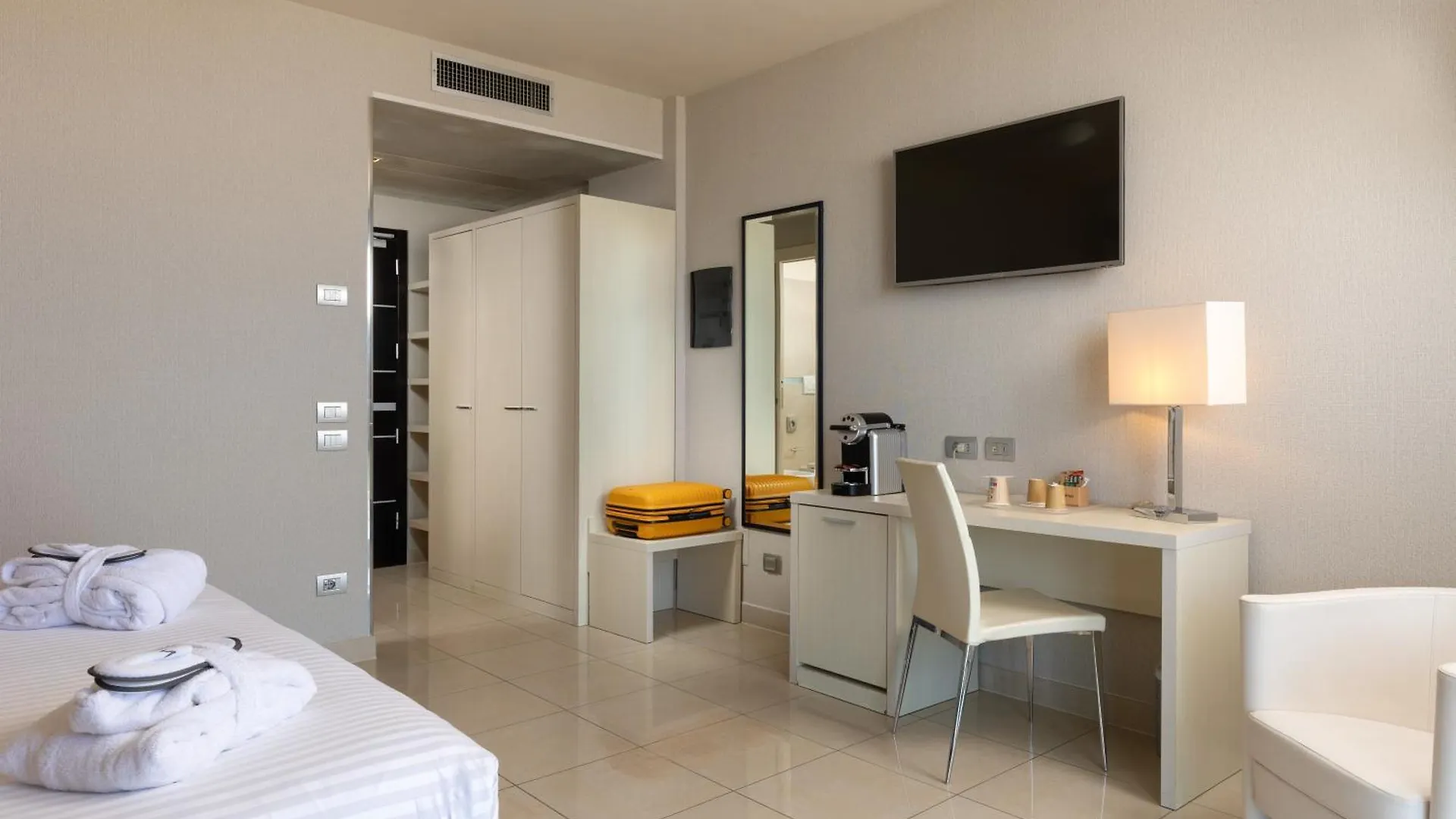 Mercure Hotel Rimini Artis