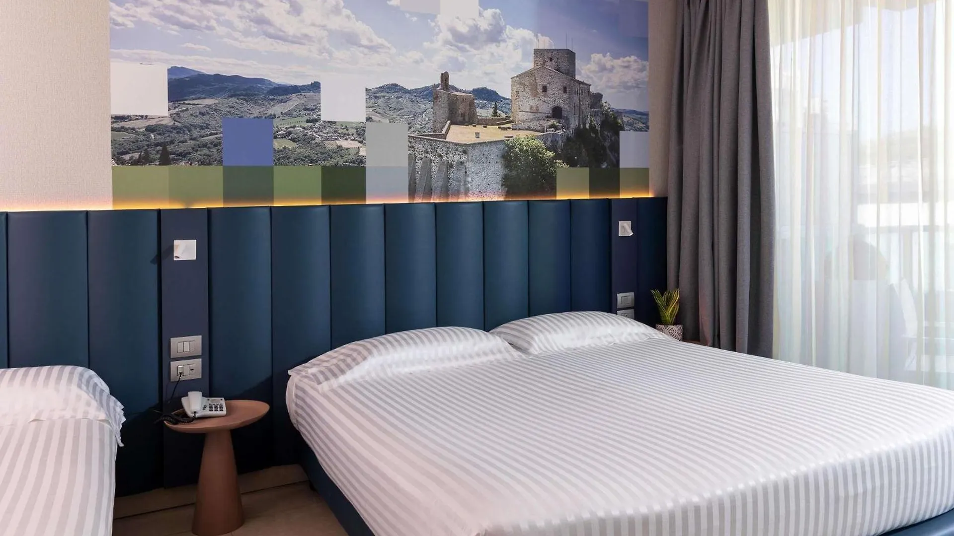 Mercure Hotel Rimini Artis 4*,  Italy