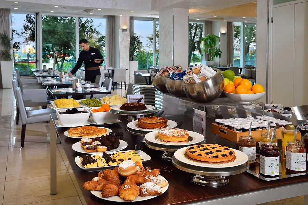Mercure Hotel Rimini Artis